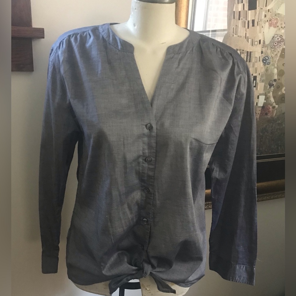 Ann Taylor Button-up Cotton Blouse - Size Medium